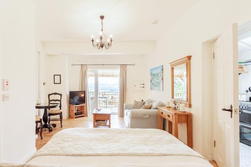 The Stable - Cottage With A Spectacular Lake View 门蒂斯港 外观 照片